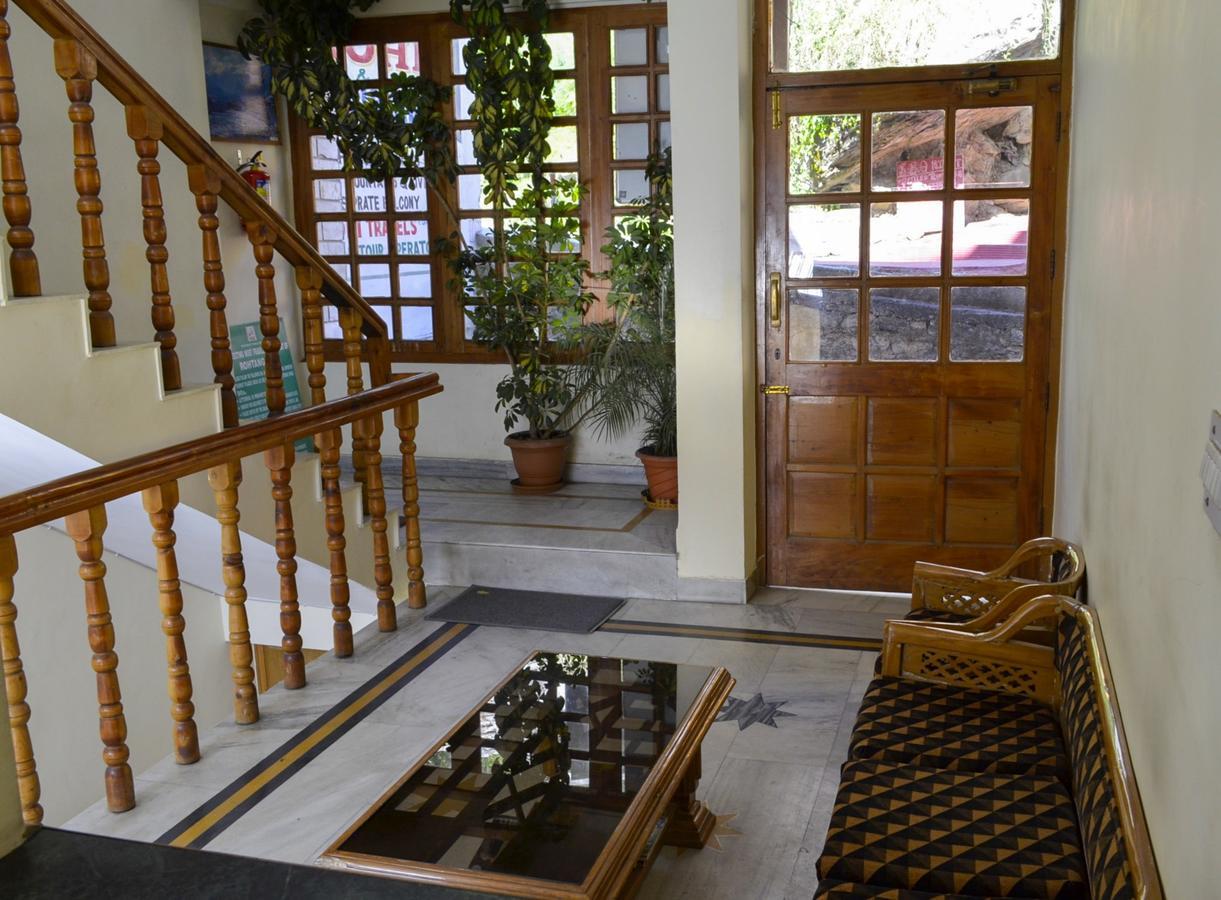 Hotel Arohi Vashist Εξωτερικό φωτογραφία