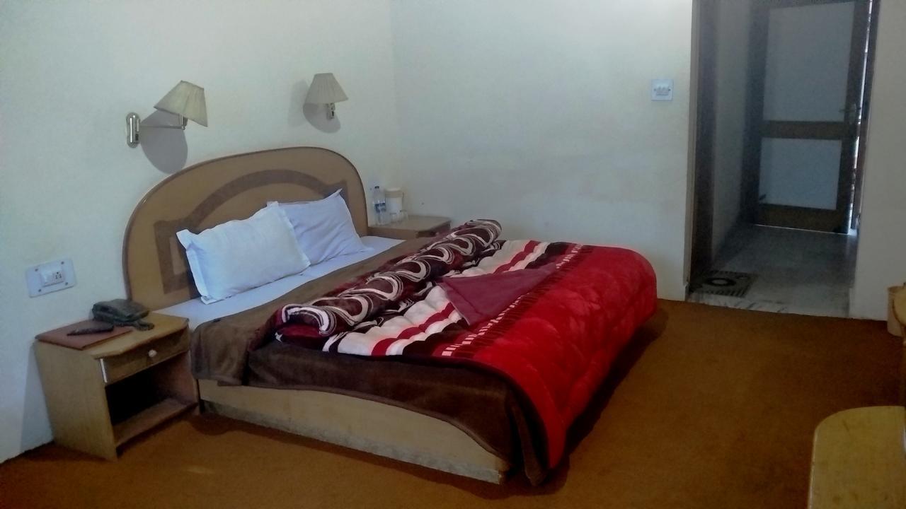 Hotel Arohi Vashist Εξωτερικό φωτογραφία